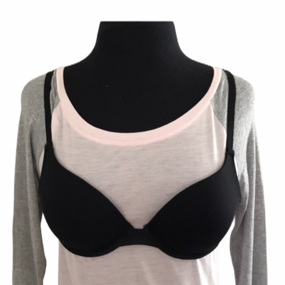 PINK Victoria’s Secret wear everywhere push up 32B
